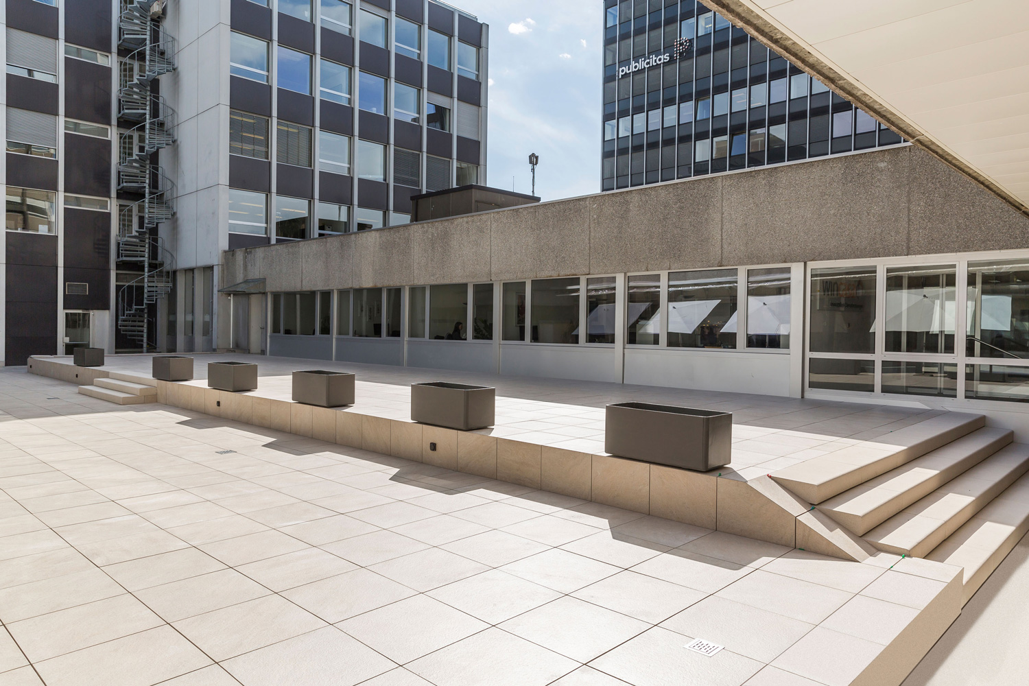 Flachdach Beispiel Terrasse Aare Dach AG