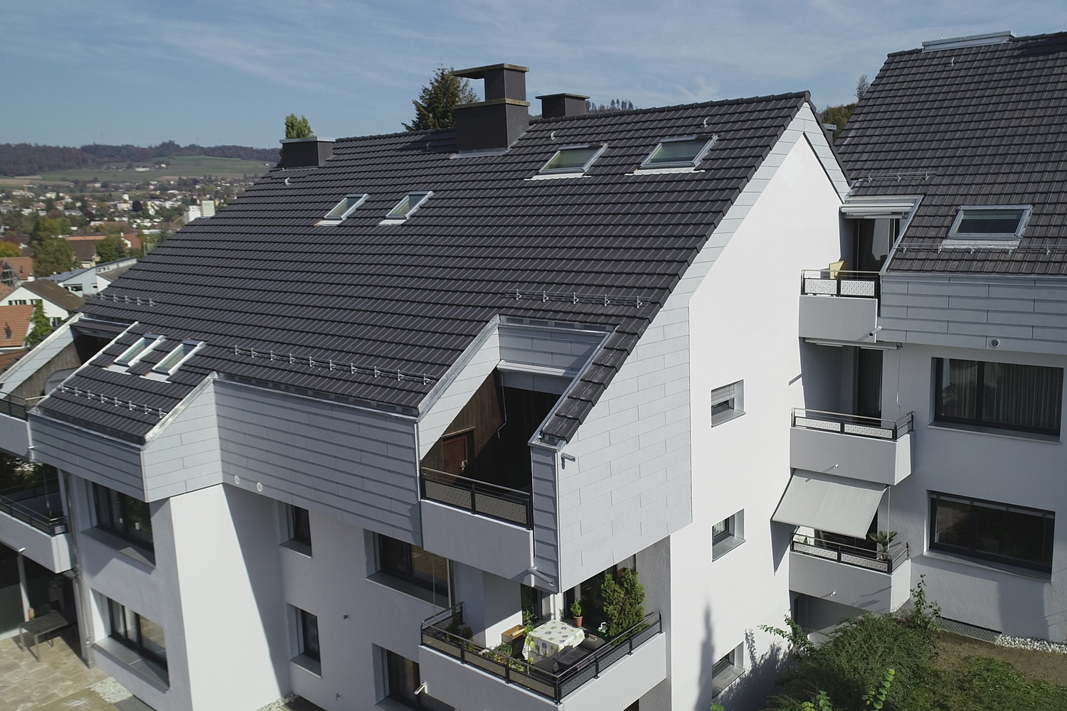 Hinterlüftete Fassade - Aare Dach 