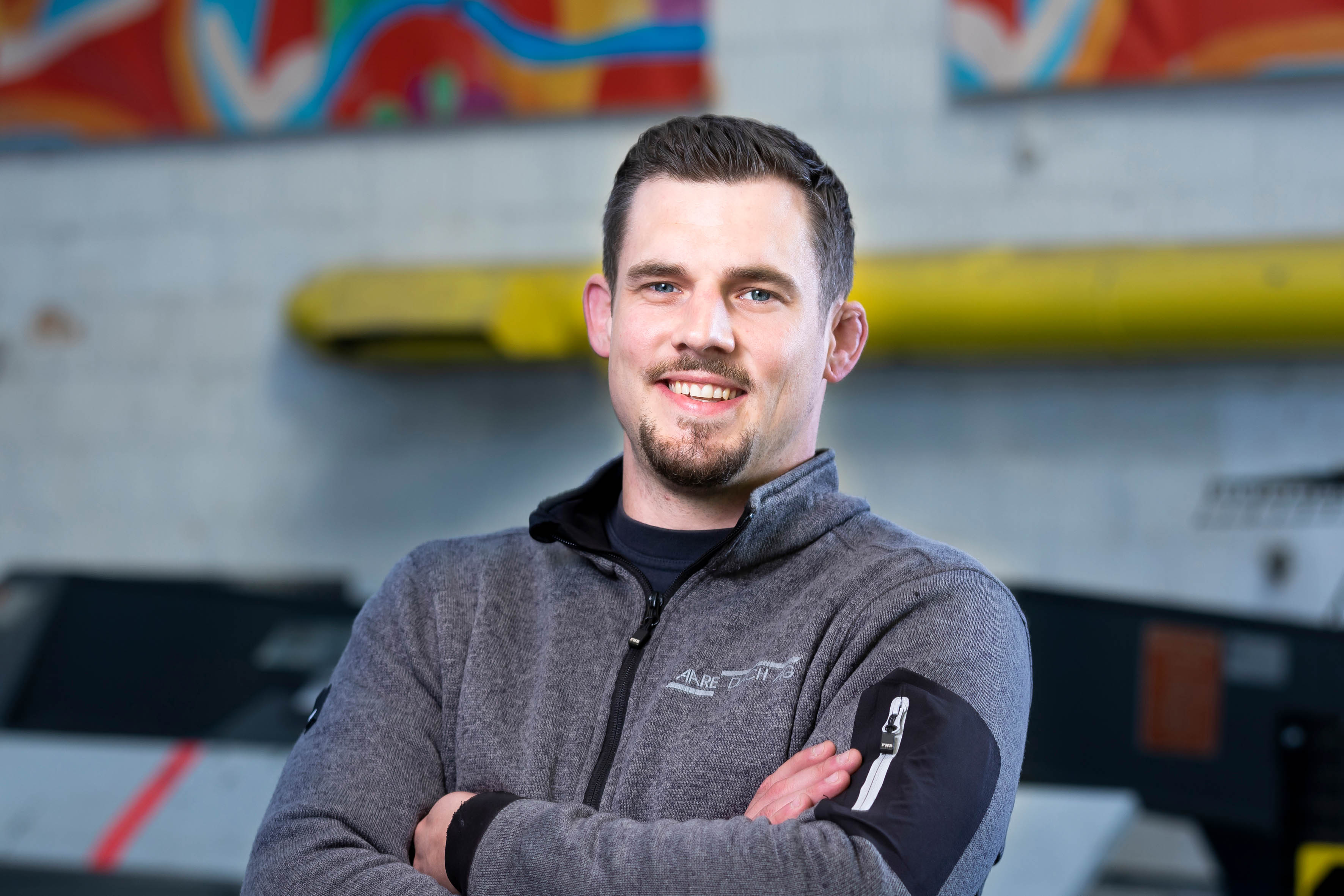 Simon Steffenon - Aare Dach - Backoffice